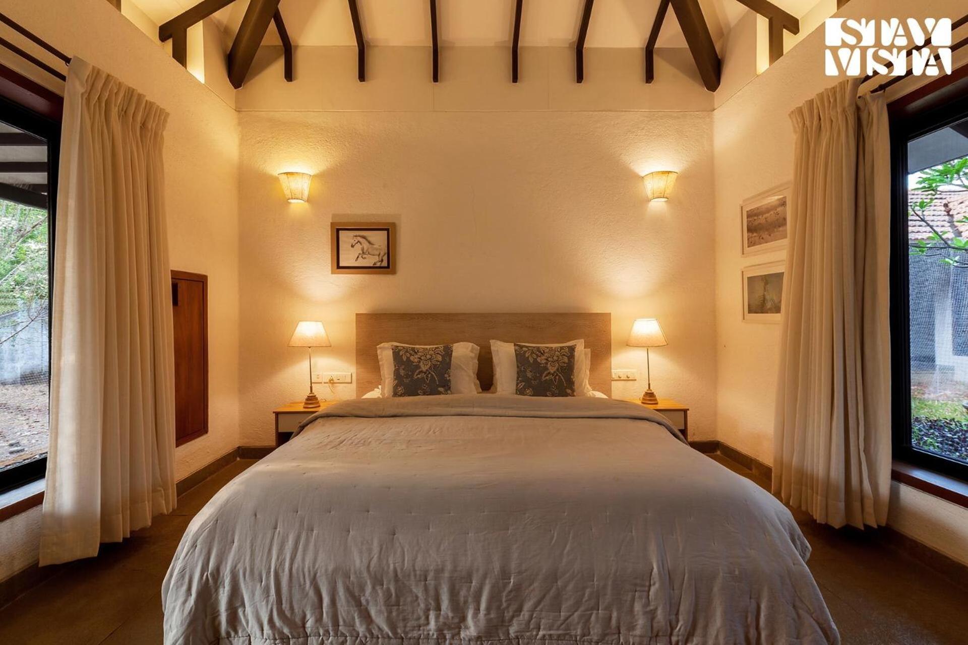 Wander Beyond By Stayvista - Featuring A Bali-Themed Abode And A Refreshing Swimming Pool 阿里巴格 外观 照片
