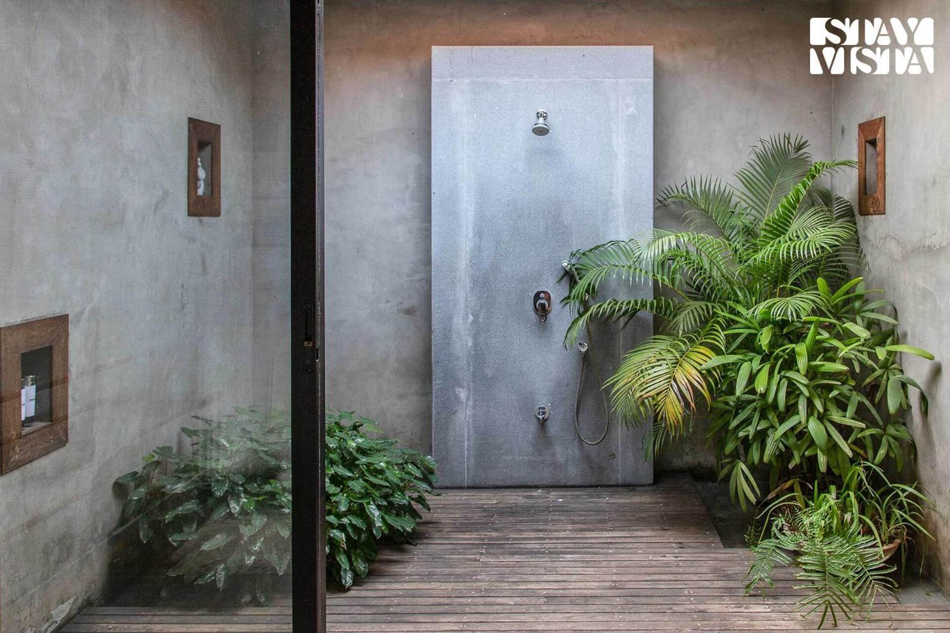 Wander Beyond By Stayvista - Featuring A Bali-Themed Abode And A Refreshing Swimming Pool 阿里巴格 外观 照片